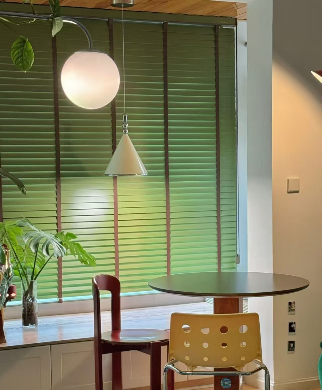 motorized 35mm wooden venetian blinds (复制) motorized 35mm wooden venetian blinds (复制)